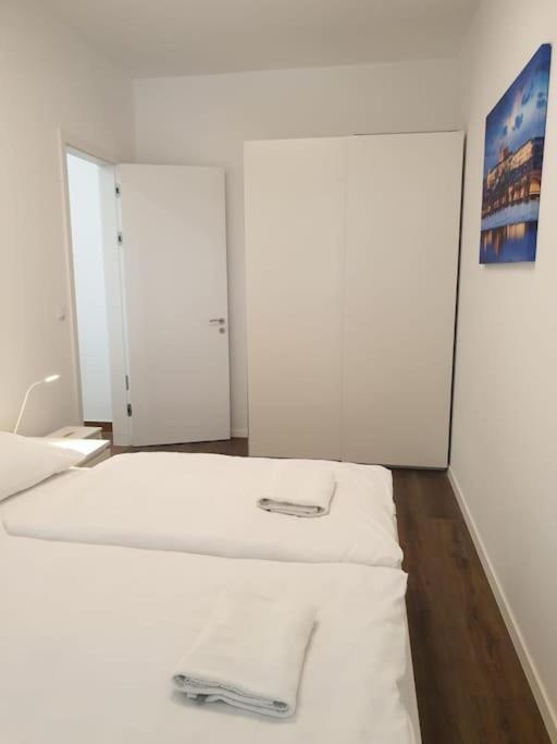شقة Prague Downtown Vinohrady - Next To Havlicek Park المظهر الخارجي الصورة