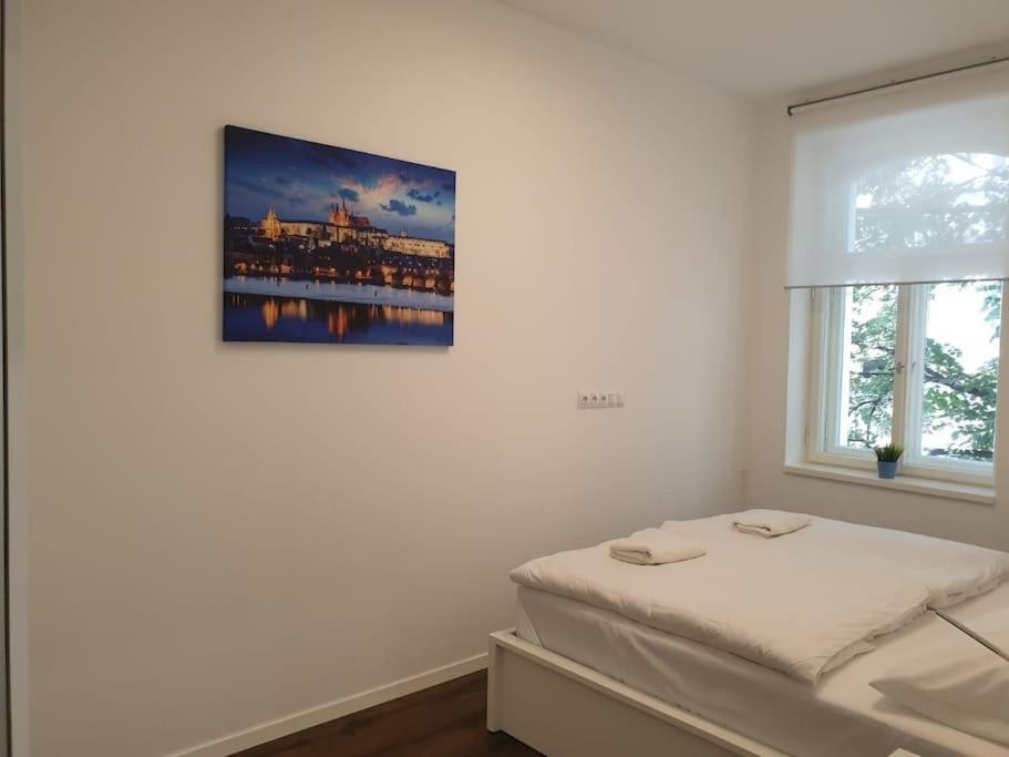 شقة Prague Downtown Vinohrady - Next To Havlicek Park المظهر الخارجي الصورة